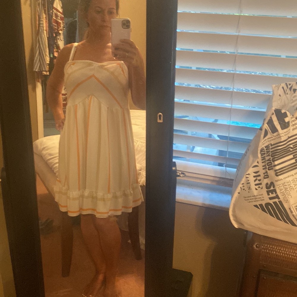 Boutique dress!! Perfect for Fall! - Picture 3 of 6